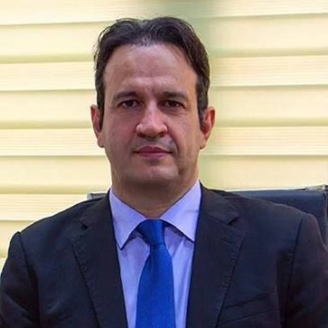 دکتر شهریار عزیزی